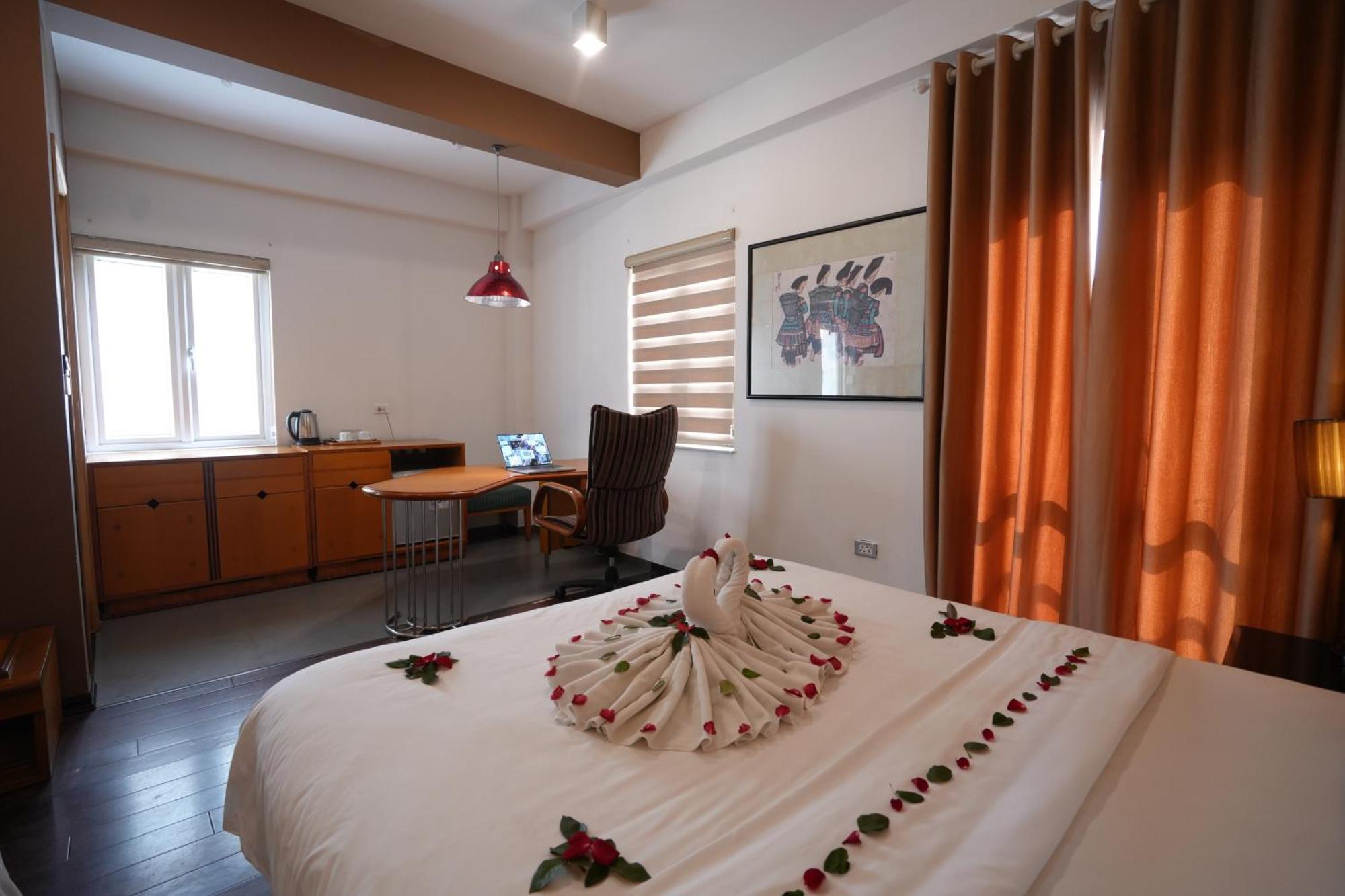 Golden Sunshine Villa Hotel And Travel Hà Nội Ngoại thất bức ảnh